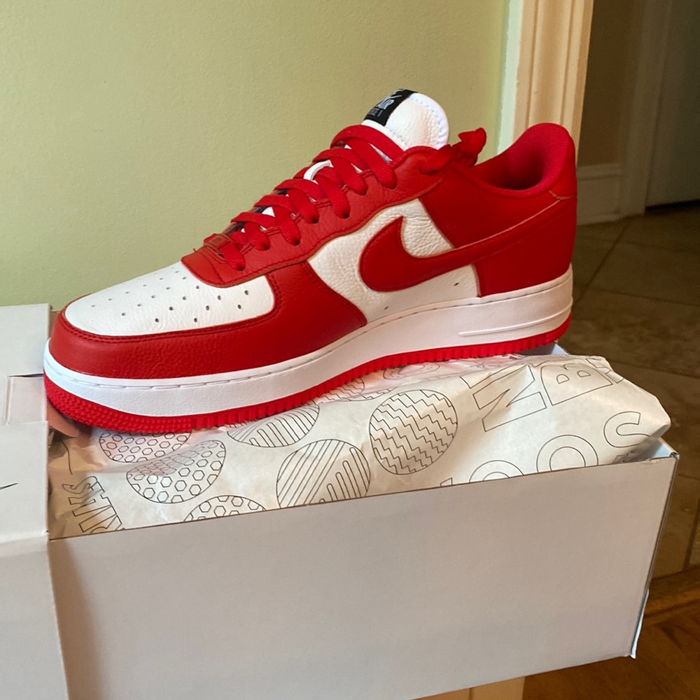 Brand NEW!! Men’s Nike Air Force One